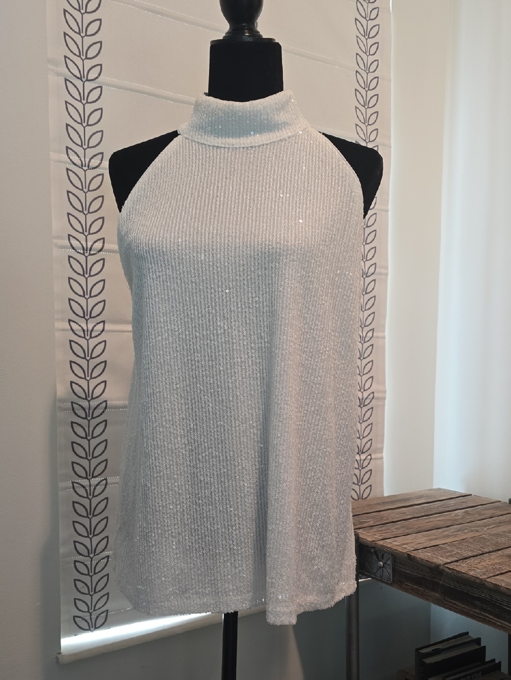 INC International Concepts White Sparkle Mock Neck Sleeveless Top